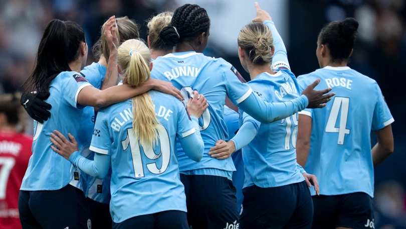 曼城德比日人数优势